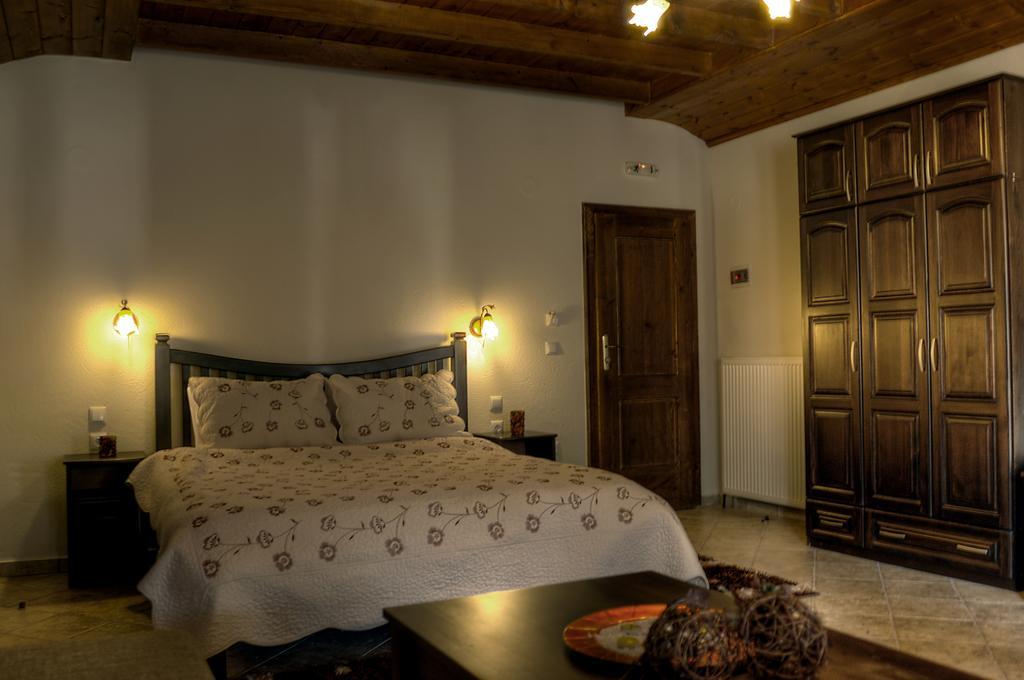 Toula Rooms Ángistron Cameră foto