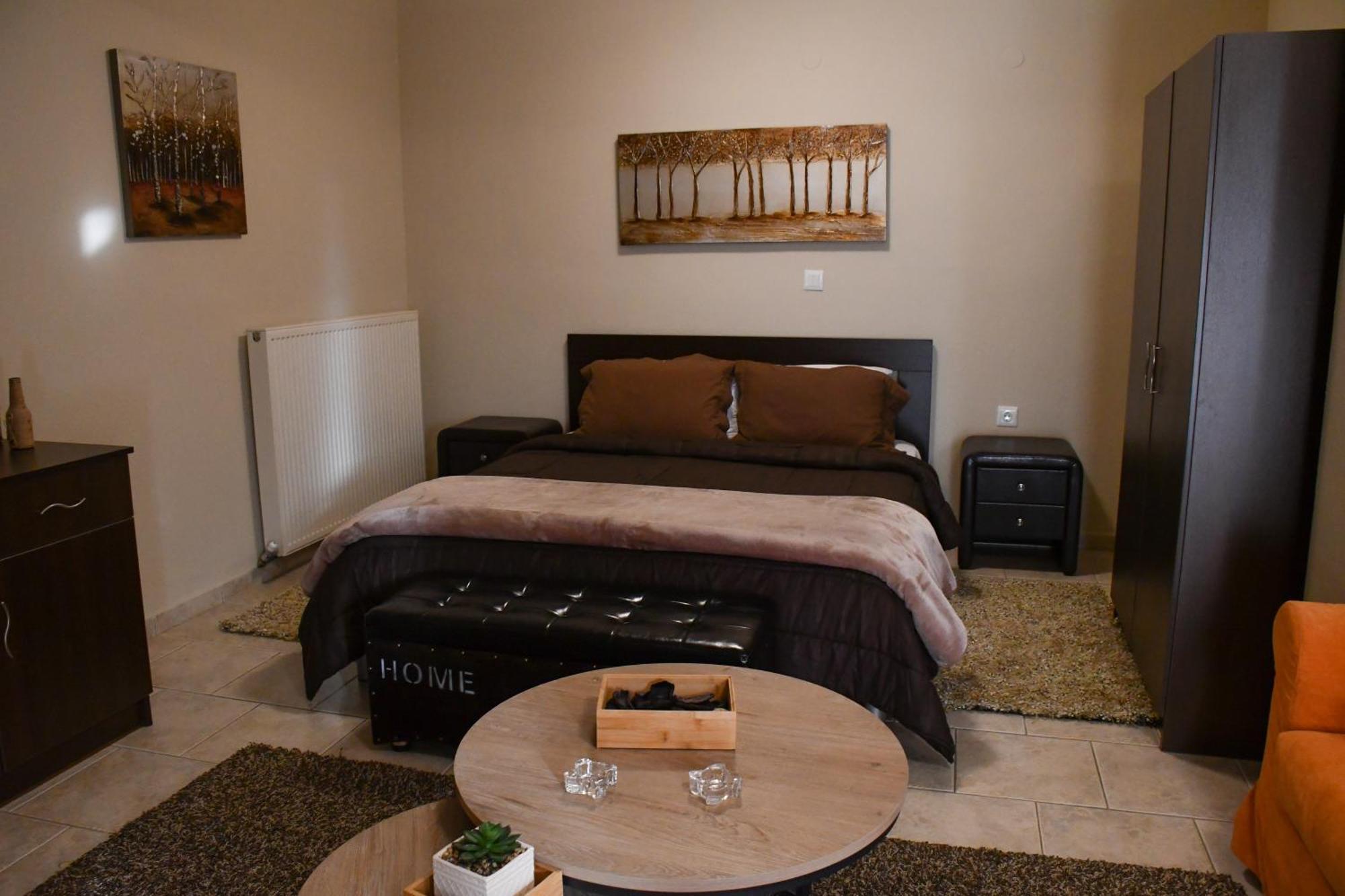 Toula Rooms Ángistron Exterior foto